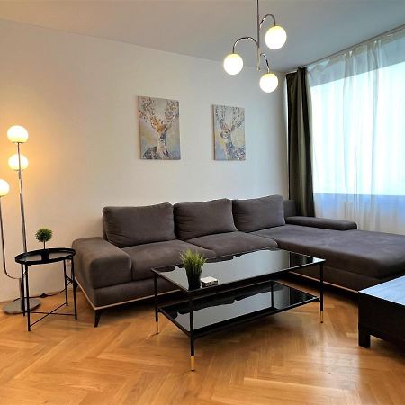Unique Apartment Center Wiedeń Zewnętrze zdjęcie